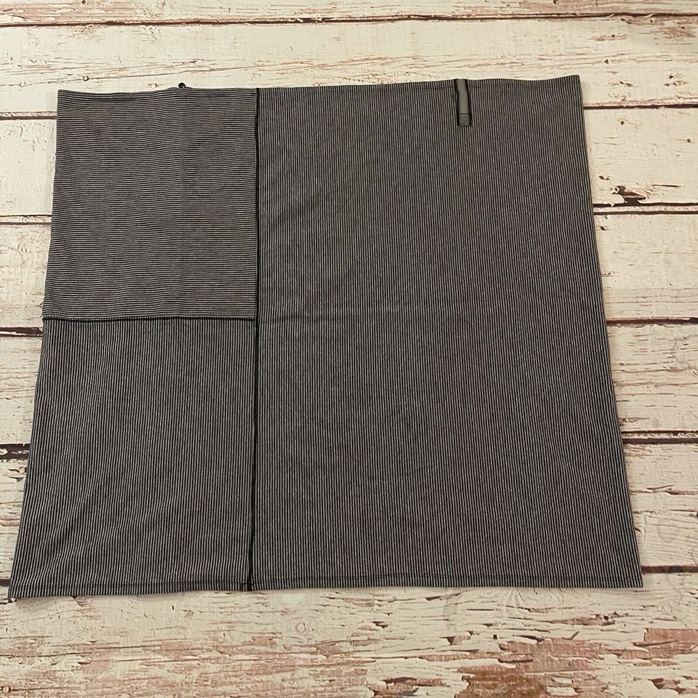 LULULEMON Vinyasa Infinity Scarf Wrap Zip Up Tonka Stripe Heather Gray Gold